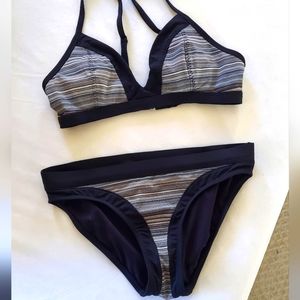 Athleta Black Veracruz Stripe Sz XS Bikini Swimsuit Swim Top & Bottom Two Piece